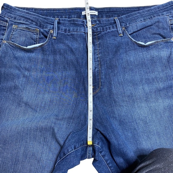 GOOD AMERICAN  Good Straight High-rise Straight Jeans - Blue407 - Plus Size 24 - Picture 8 of 12